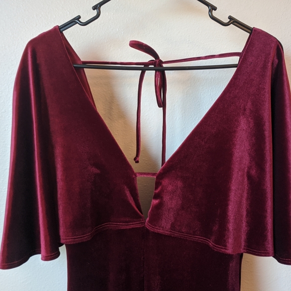 Urban outfitters velvet flutter sleeve jumpsuit - Picture 5 of 5